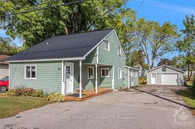 Detached in North Dundas