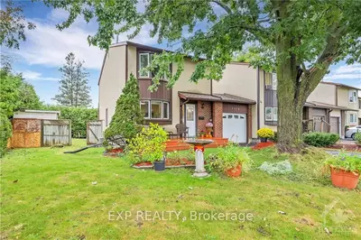 Condo Townhouse in Orleans - Cumberland and Area