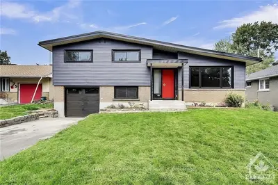 Detached in Alta Vista and Area