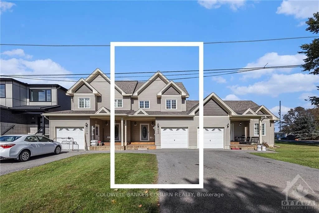 Att/Row/Townhouse in North Dundas