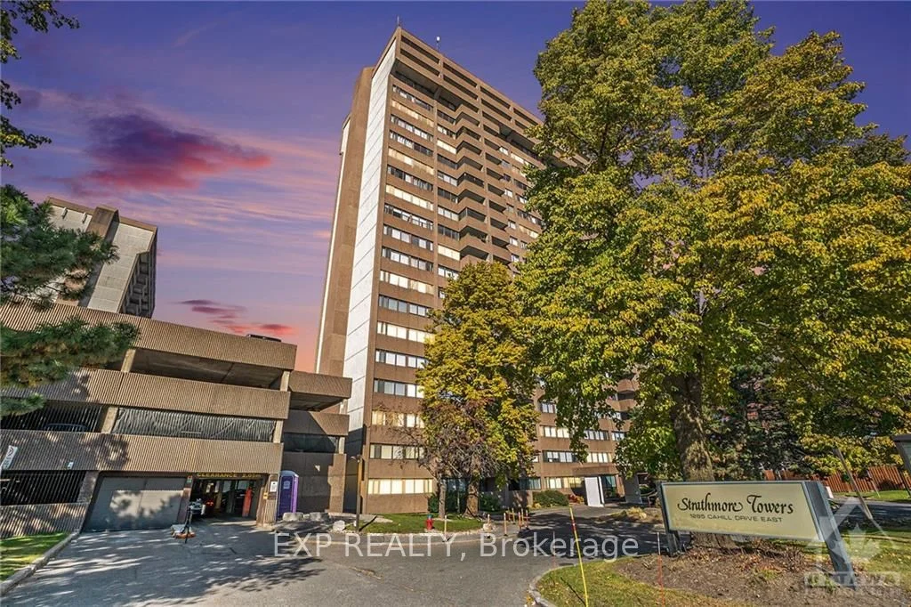 Condo Apartment in Hunt Club - South Keys and Area