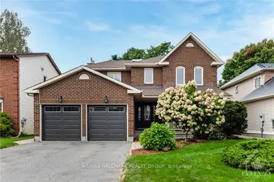 Detached in Orleans - Convent Glen and Area