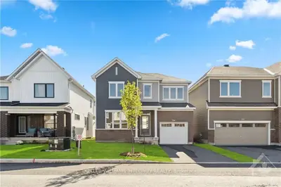Detached in Barrhaven