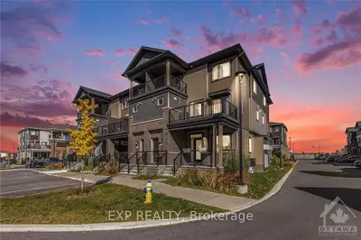 Condo Apartment in Kanata