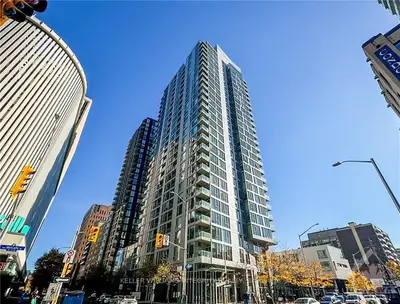 Condo Apartment in Ottawa Centre