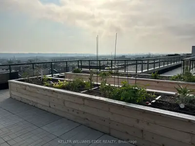 Condo Apartment in Hamilton