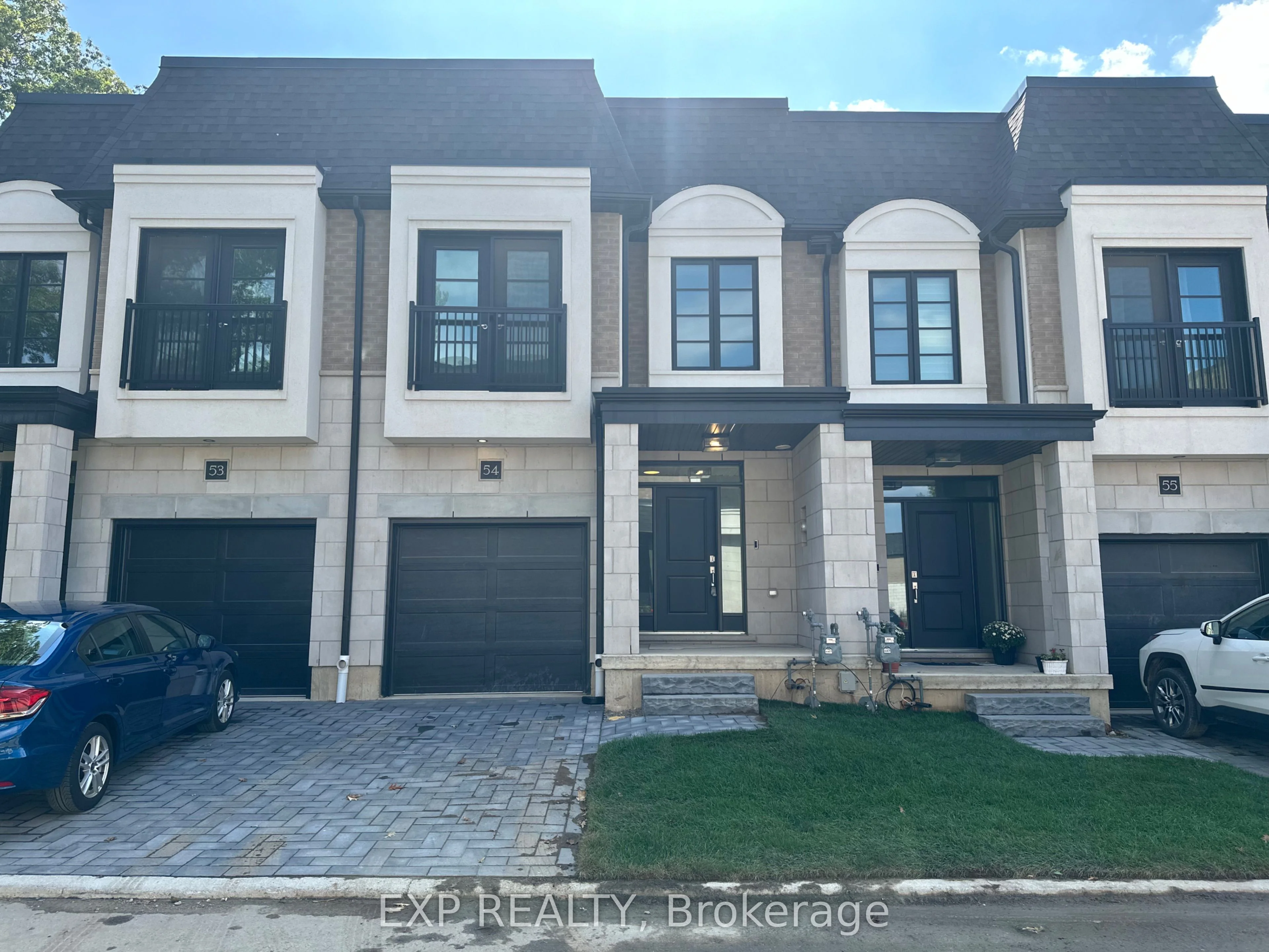 143 Elgin Street N 54, Cambridge, On N1r 5h6