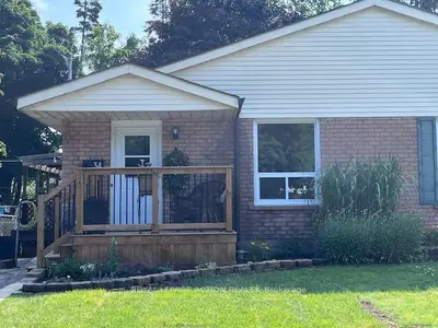 Semi-Detached in Brant