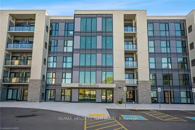 Condo Apartment in St. Catharines