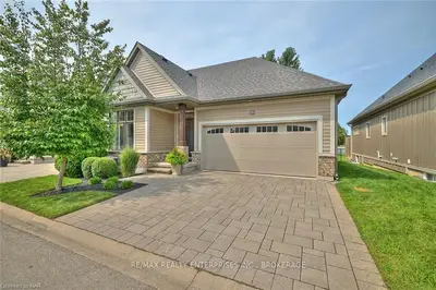 Condo Townhouse in Niagara-on-the-Lake