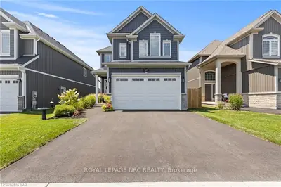 Detached in Thorold