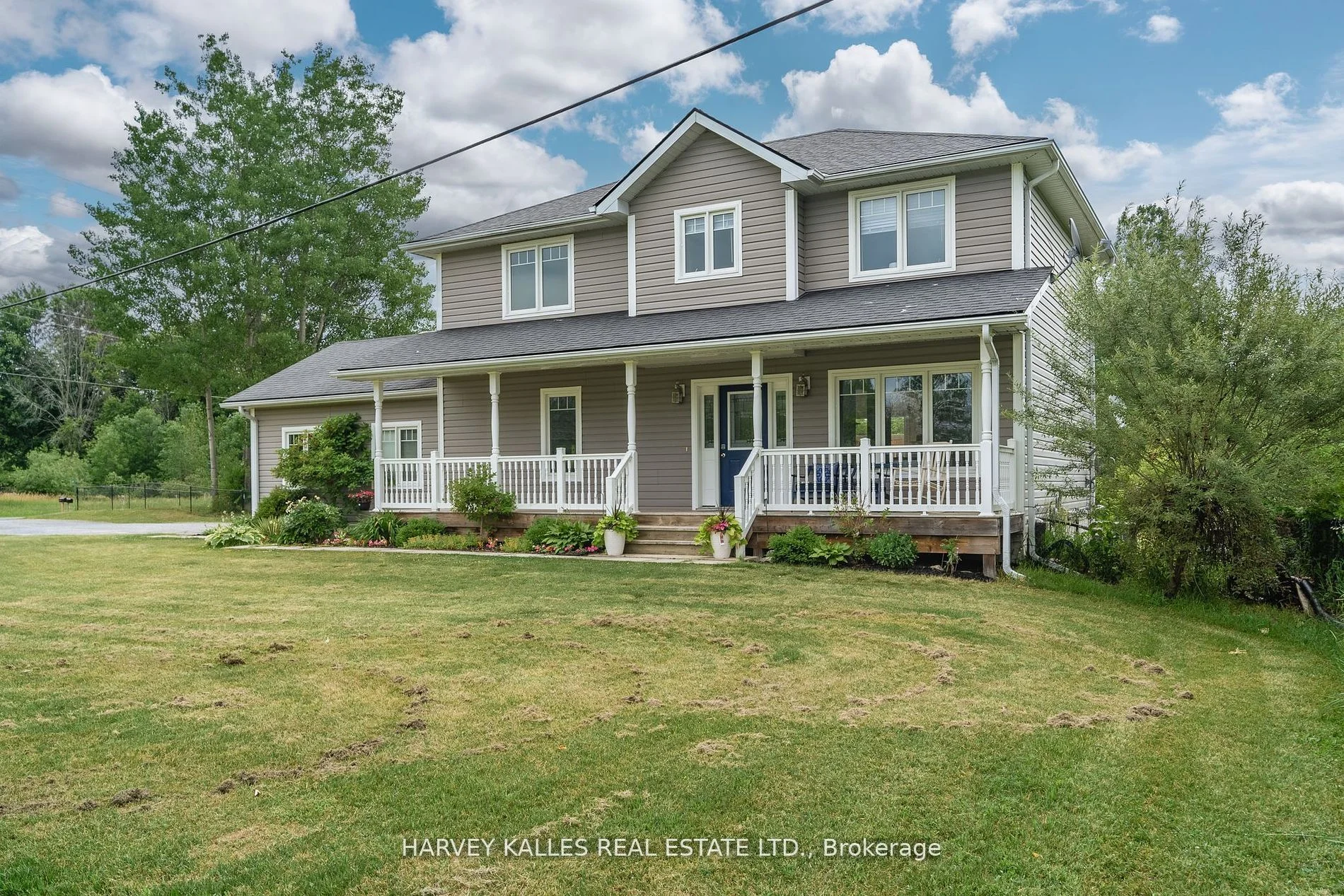 1619 Ridge Road, Prince Edward County, On K0k 2t0