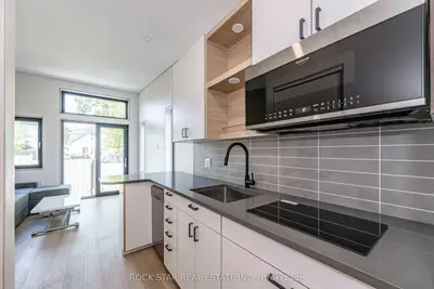 Detached in Hamilton