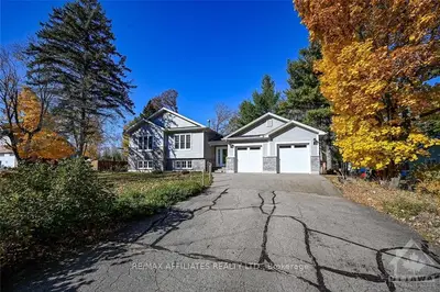Detached in Rideau Lakes