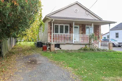 Detached in Hamilton