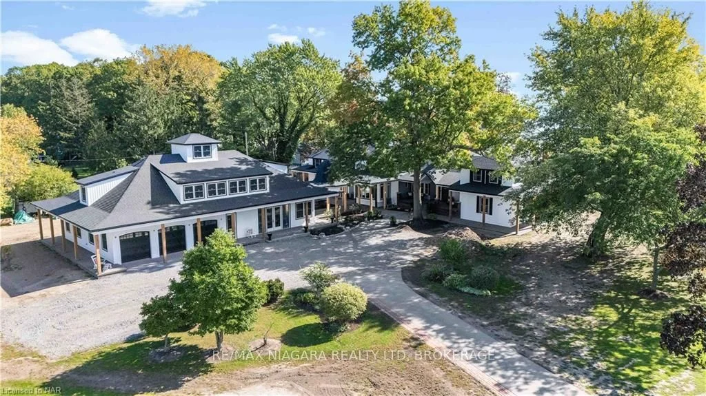 214 Windmill Point Road S, Fort Erie, On L0s 1n0