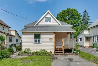 Duplex in St. Thomas