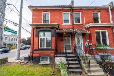 Detached in Hamilton