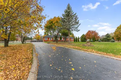 Detached in Kingston