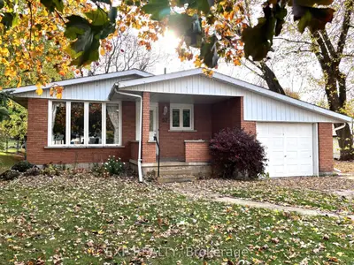 Detached in Brockton