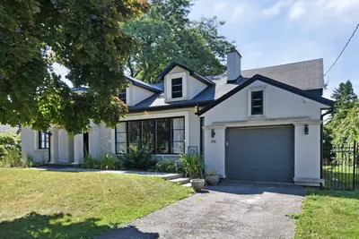 Detached in Hamilton
