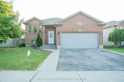 Detached in Brantford