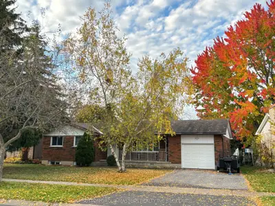 Detached in Kingston